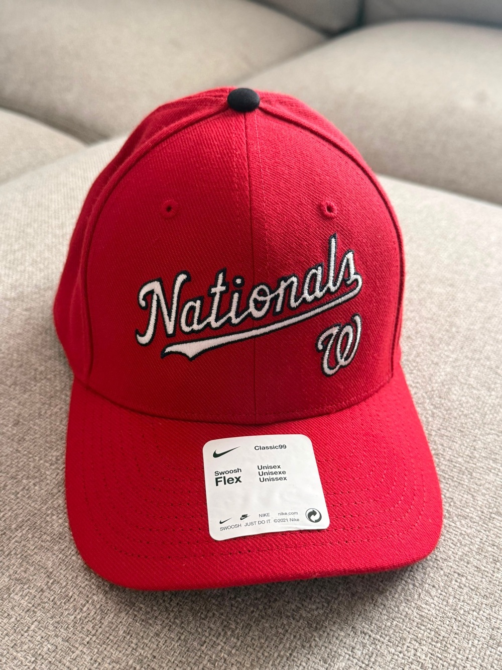 Nike MLB Washington Nationals Red and Black Classic99 Dri-FIT Baseball Cap